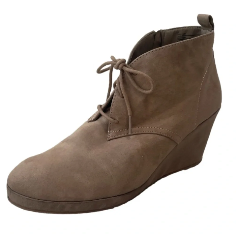 DV by Dolce Vita tan heeled